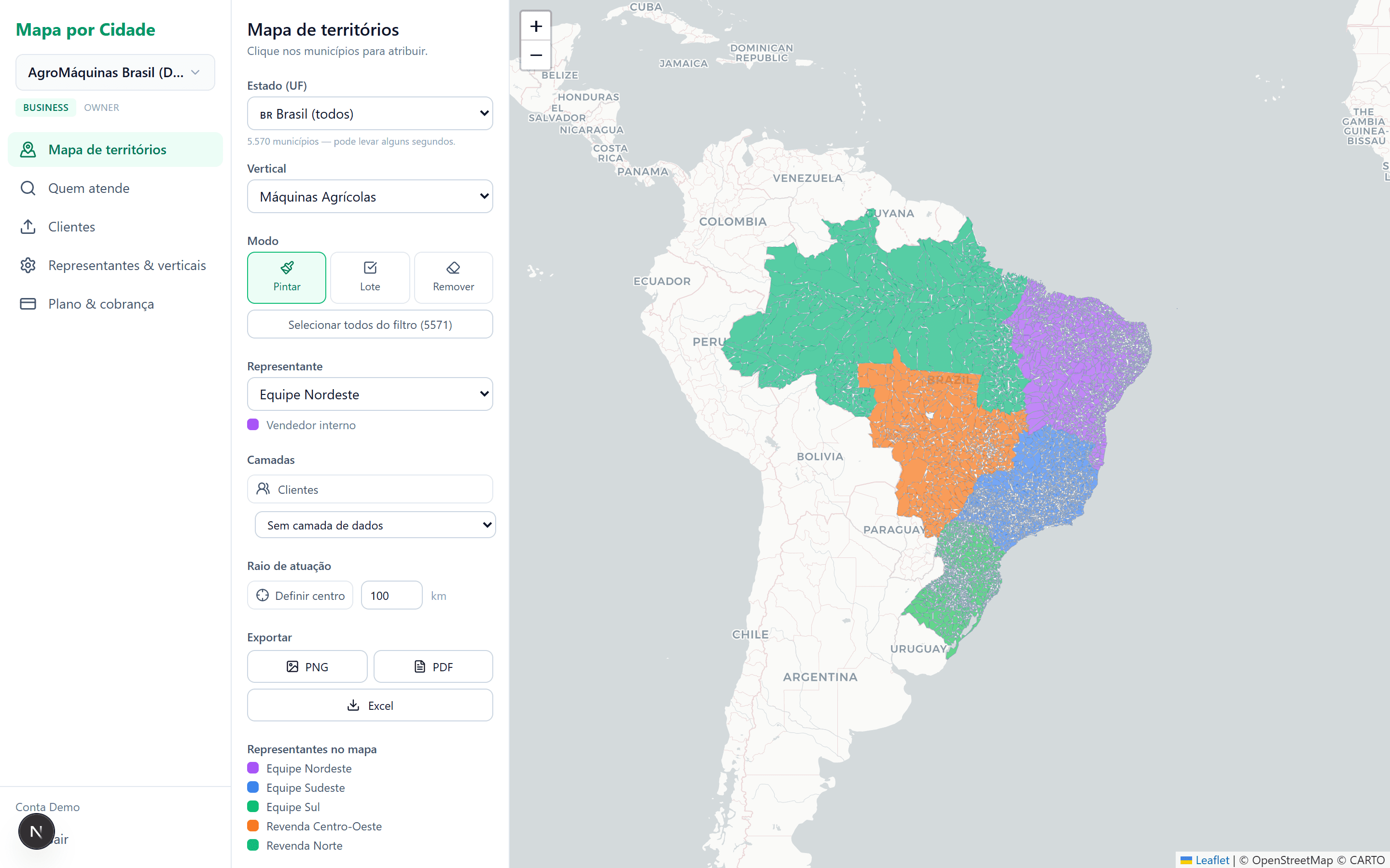 Mapa interativo de territórios comerciais por município, com cada cidade do Brasil atribuída a um vendedor ou revenda